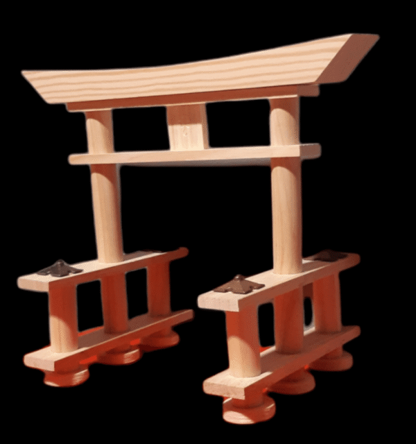 TORII REPLICA DE ITSUKUSHIMA